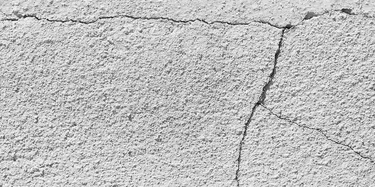 when to worry about cracks in stucco